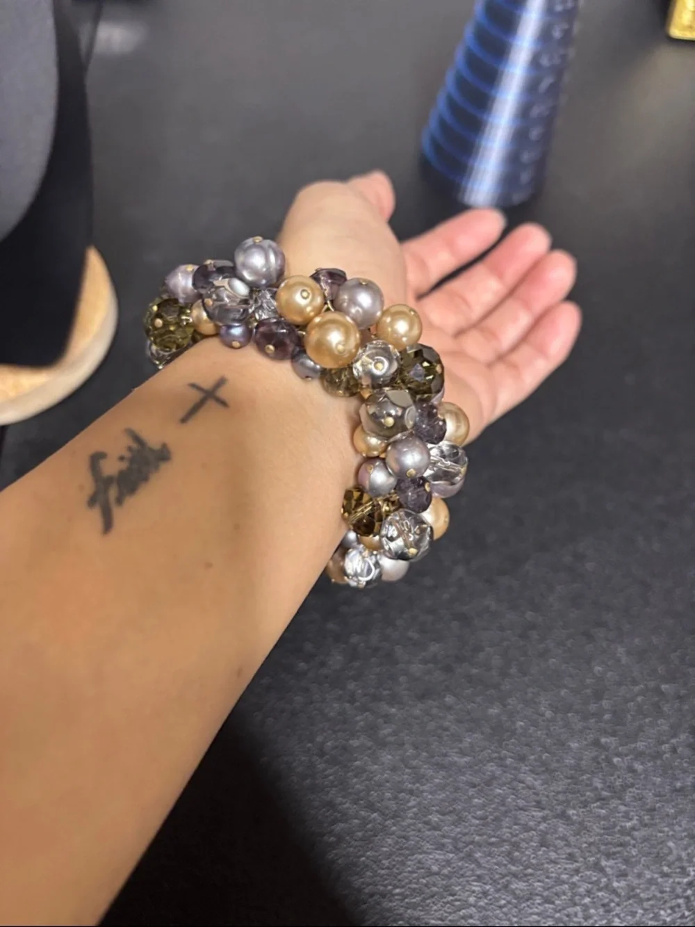 Stella & Dot Faux Pearl Crystal Cluster Black Gold Grey Elegant Stretch Bracelet